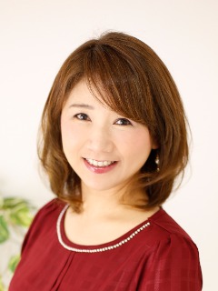 山田リエ