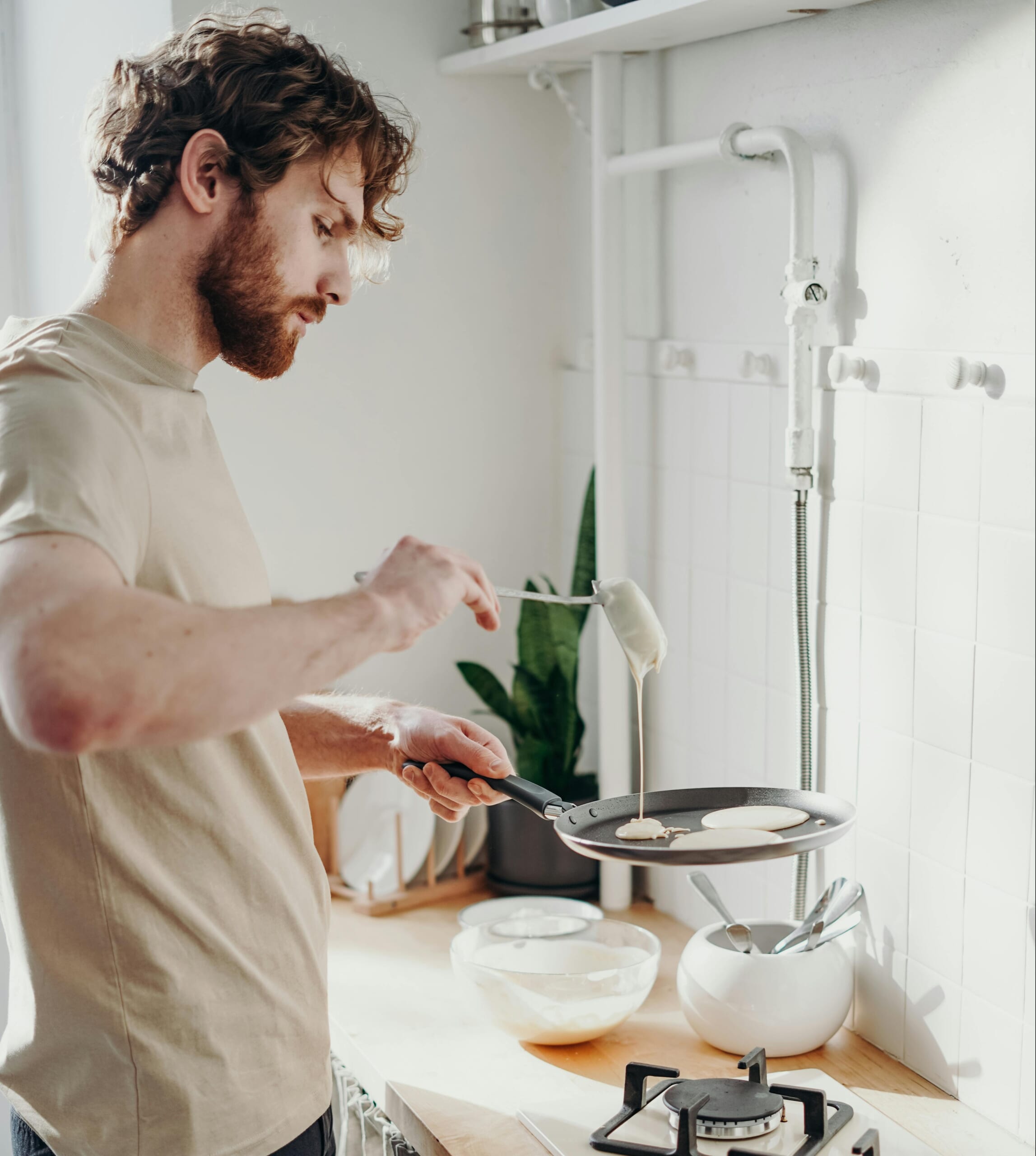 ミドルエイジ男性必見!!婚活成功の秘訣は料理と掃除?