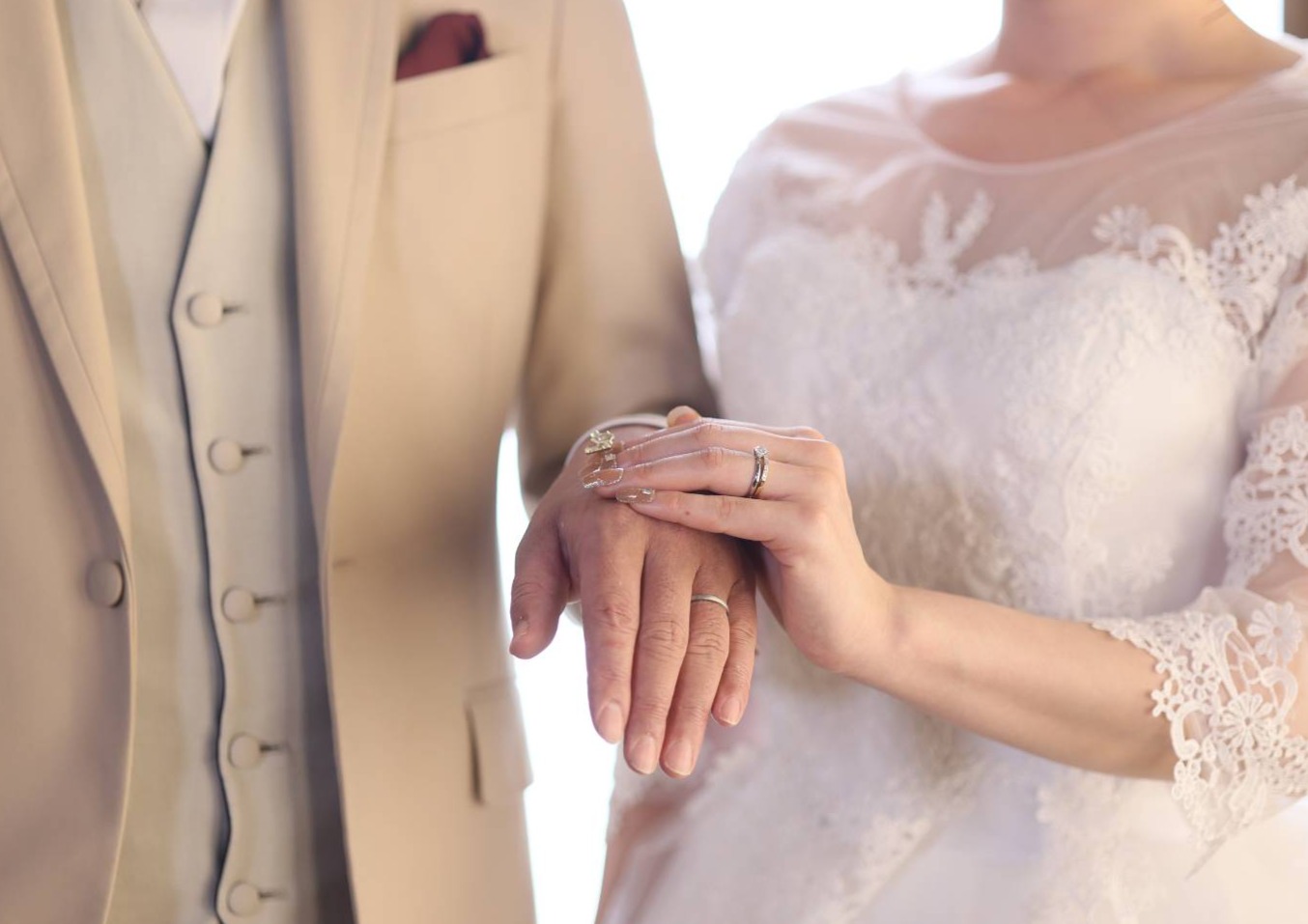 出会いが人生を変えたから。私たち夫婦が結婚相談所をはじめた理由🔔