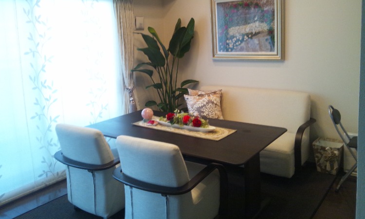 オアシスブライダル