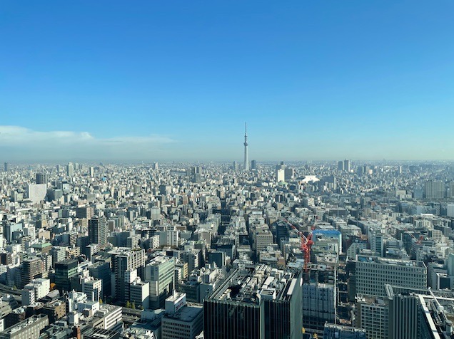 — マンダリンオリエンタル東京での面談記録 — 快晴の空とともに生まれた“心が動く時間”