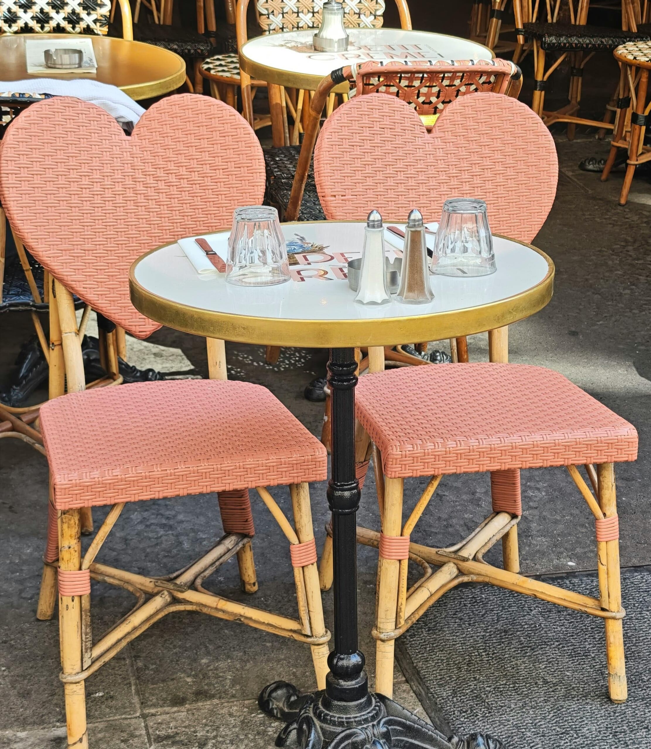 結婚相談所は高いと思ってない？コスパ最強の新宿ことこんが人気なワケ