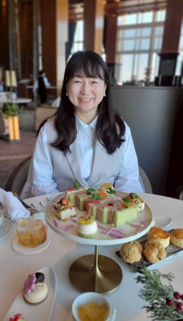 【リッツカールトン東京】アートが香るアフタヌーンティーで深まる距離感｜婚活デートにおすすめの理由