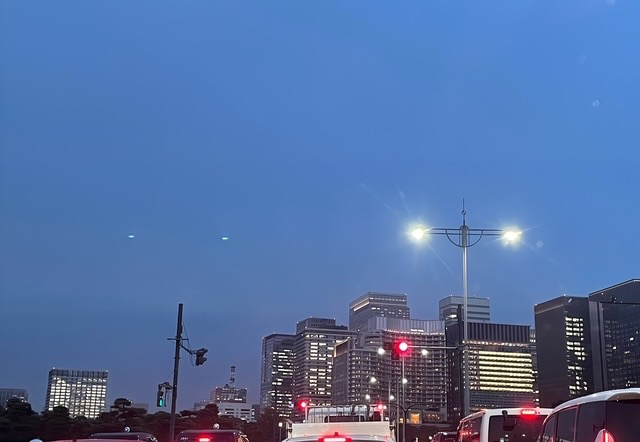 新しい挑戦をする勇気 〜慣れた道と未知の世界〜