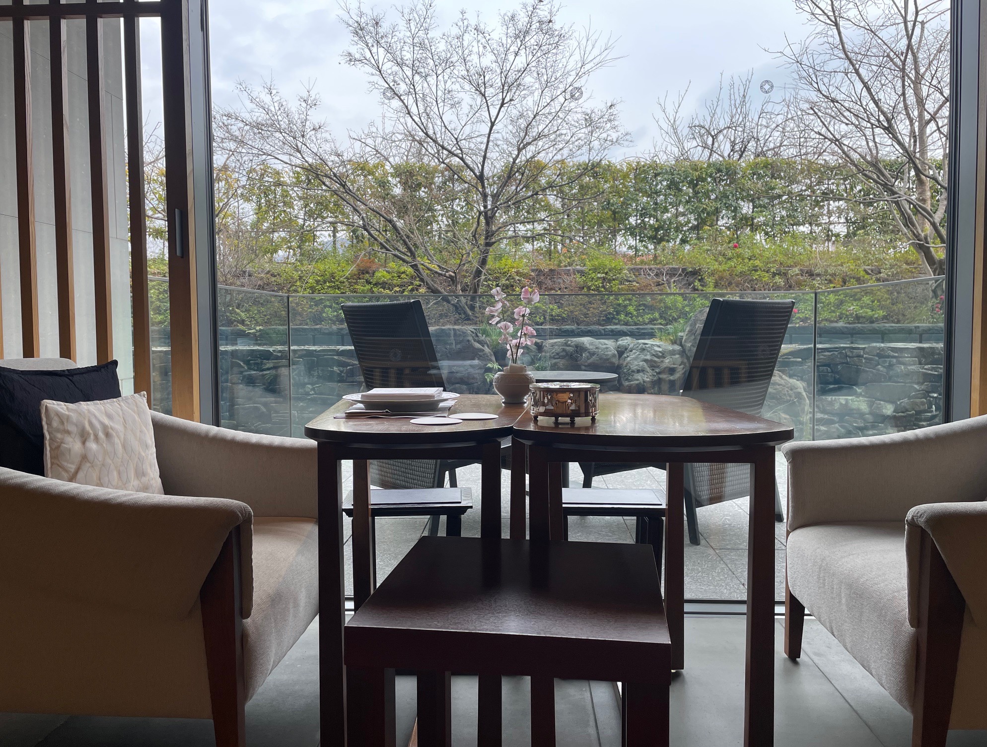 「安心できる結婚相談所を探していました」― 本日、丸の内サロンでいただいた一言