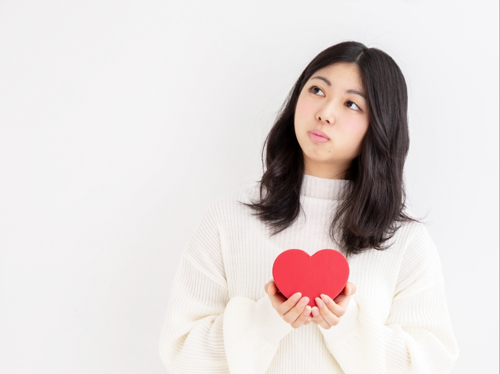婚活写真の悩み：自撮りやスナップ写真で「損」をしていませんか？