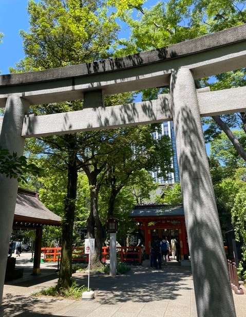 愛宕神社で成婚祈願｜大安・一粒万倍日に会員様の幸せなご縁を祈念してまいりました