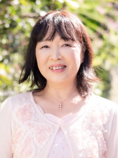 小野　篤子