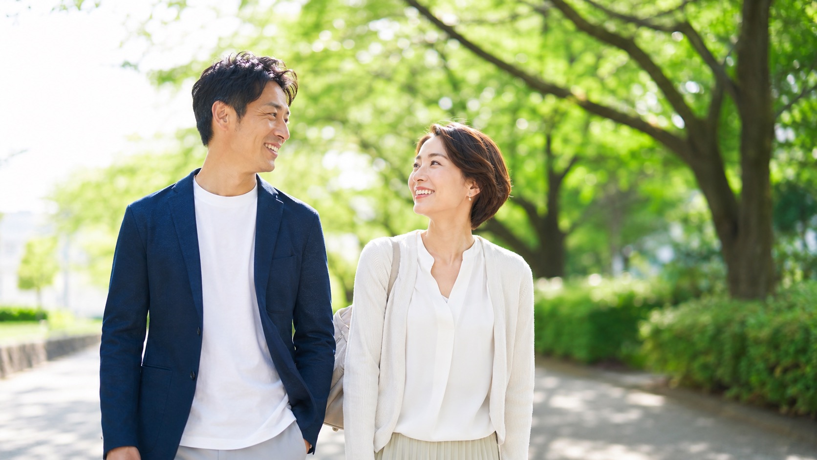 人を愛するとは 〜加藤諦三教授の視点から見る、依存を超えて成熟した愛へ向かう心理学   https://www.cherry-piano.com