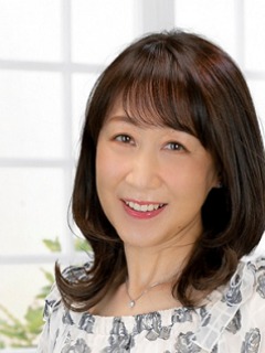 中村まゆみ